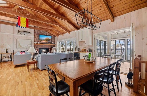 Bridgman House | Majestic Beachfront Beauty on the Sunset Coast