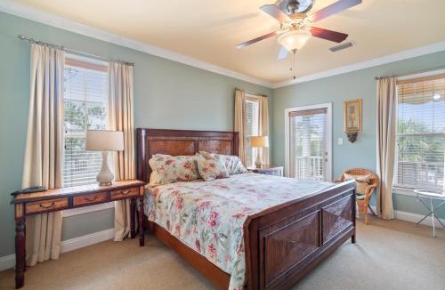 Fort Morgan House | Mandevilla