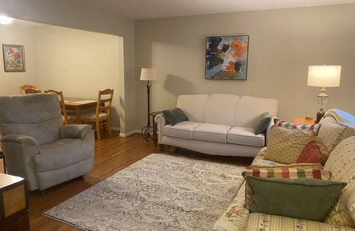 West Meade Cottage | Maxwell House