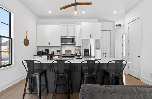 Historic Downtown Franklin House | Minutes from Main Street | Private Franklin Retreat | Fowlkes Street