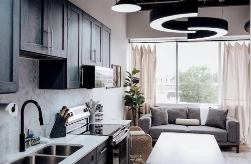 Montgomery Apartment | Modern 2BR Capitol Retreat | WiFi + Rain Showers
