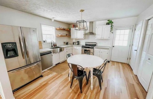 Nazareth House | Modern Boho w/Hot Tub near Hospitals & Downtown