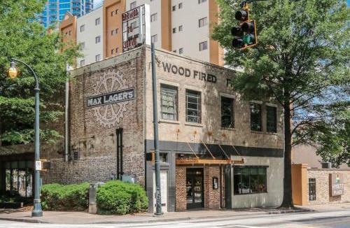 Downtown Atlanta House | Modern Downtown 2 Bed 2 Bath Near Aquarium