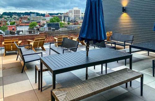Central City House | Modern Downtown Birmingham Condo w/Rooftop Access