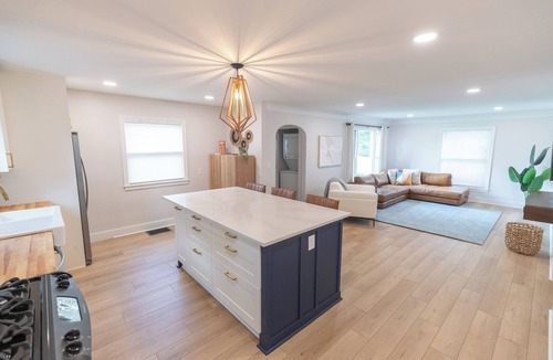 Grandville House | Modern Grandville Abode