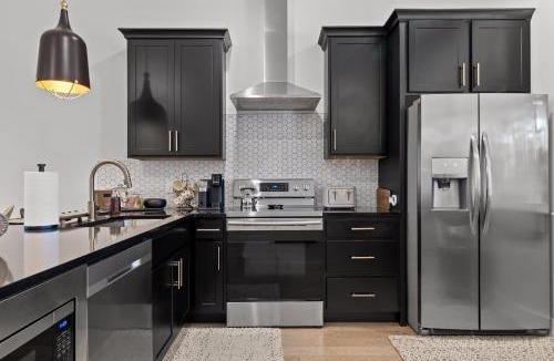 Chattanooga House | Modern Southside Townhome 2 Decks Near Dtwn