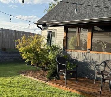 Chattanooga House | Modern, Three-Bedroom House! 5 min from Downtown!
