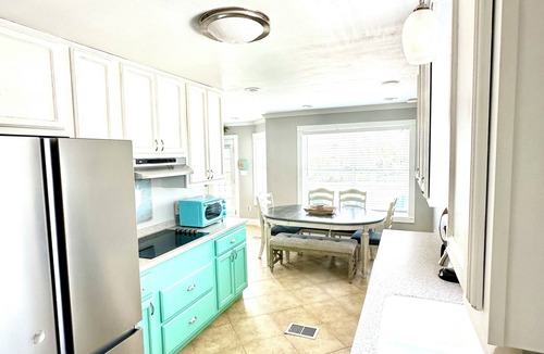 Navarre Beach House | Most Private Oasis on the Island-Backyard Resort Vibe -Minutes walk to the Beach