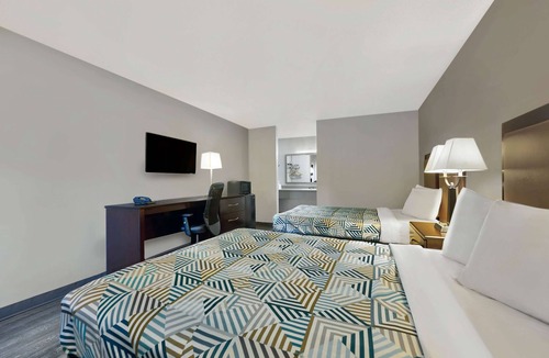 McDonough Hotel | Motel 6 McDonough, GA