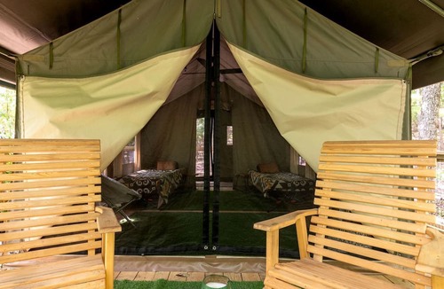 Trenton RV Rental | Mountain Glamping Tent with Sunrise Views & Firepit in Rising Fawn, Georgia