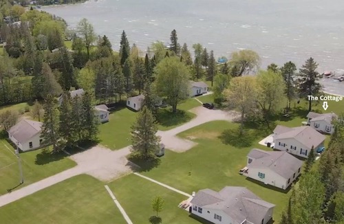 Mullett Lake Cottage | Mullett Lake Gem n2-bedroom cottage on the water in Cheboygan with AC
