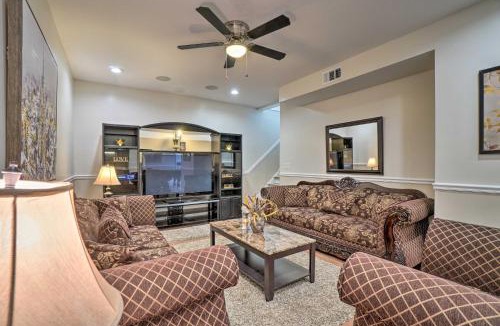 Barclay Drive House | Nashville Home w/Seasonal Pool < 5 Mi to Dtwn!