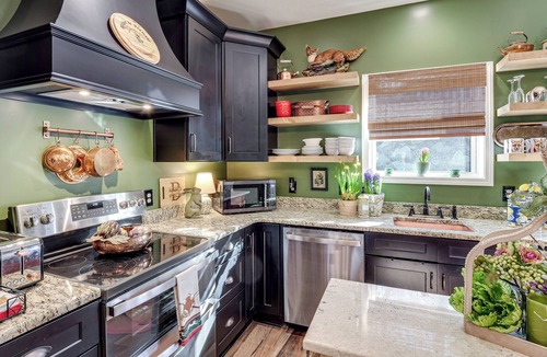 Chestnut Mound House | Nature Meets Nashville! Mtn-View Home in Hickman