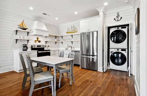 Old Town House | New 2 Bedroom Beach Rental in downtown Bay St Louis