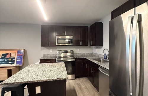 Burns Park Apartment | * NEW * 4BR Retreat | Heart of Campus w/Parking