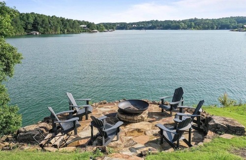 Crane Hill House | NEW Bella Vista - Sunset Views, 2-Story Dock, Outdoor TV + Kitchen, Game Room