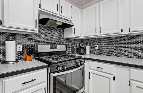 Suttons Bay House | NEW! Boho House Located Within Minutes of Downtown Suttons Bay