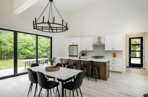 Empire House | New Build Modern Cabin in Glen Arbor close to downtown Glen Arbor and Empire