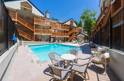 Garden Hills Apartment | NEW Central Buckhead Apt Atlanta Gem