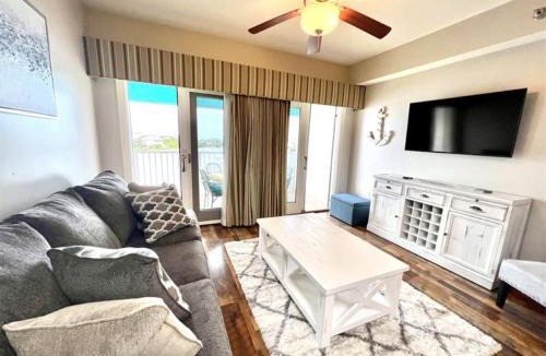 Sunnyside Villa | New Listing: Water Views, Beach, West end near 30A