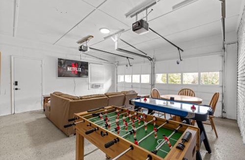 Smyrna House | Newly Renovated 4BR Home with Game Room Near Truist Park & The Battery