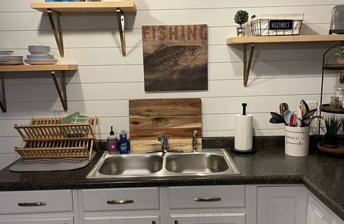 Newaygo Apartment | Newly renovated Studio Apartment with gorgeous Muskegon River views. Hardy Dam.