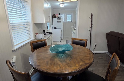 Smyrna Cottage | Nice cozy lake house, great yard.