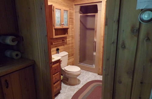 Munising House | Not 1 but 2 cabins in the Hiawatha Forrest SEPARATE rentals on same property