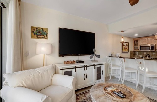 Baytowne Wharf Condo | Observation Pointe North One-Bedroom Gem - Your Spacious Getaway in Baytowne Wharf at Sandestin Golf and Beach Resort!
