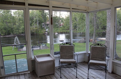 Suring House | Oconto River Retreat