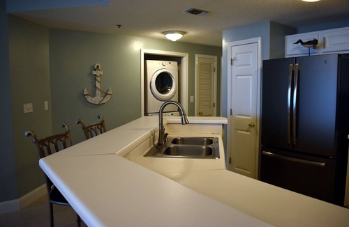Ono Island Condo | Palacio 203 BeachFront!Best View&Amenities!2 Pools!HotTub!Near Dining!Pickleball