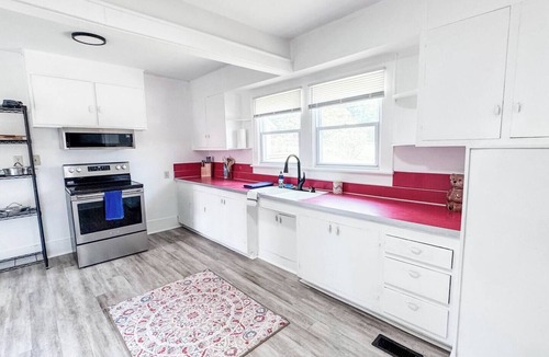 Rossville House | Park City House | Vintage Charm, Modern Comfort!