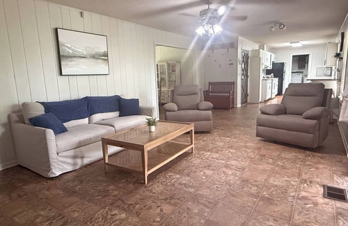 Clanton House | Peaceful country home minutes from Lake Mitchell
