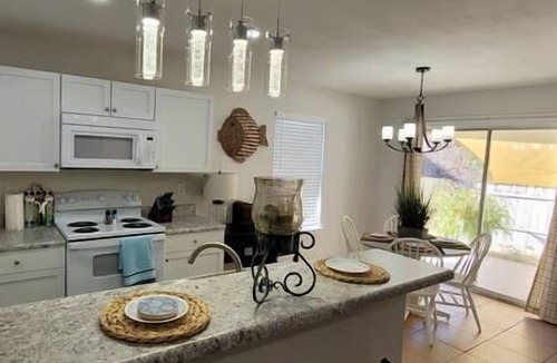 Pensacola House | Pensacola Blue Angel Bungalow 1