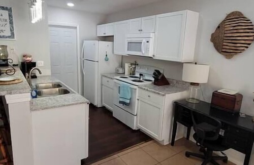 Pensacola House | Pensacola Blue Angel Bungalow 1