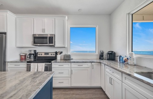 Fort Morgan House | Perfect, beachfront pet friendly 5 bedroom home, close to waters
