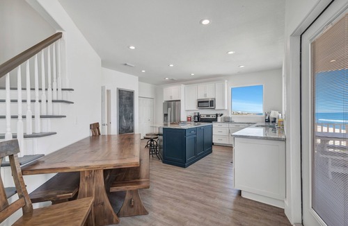 Fort Morgan House | Perfect, beachfront pet friendly 5 bedroom home, close to waters