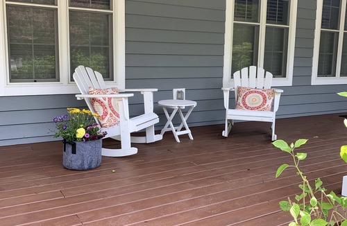 Union Pier House | Perfect Home, Private Hot Tub, Great Community Pool and Walk to Lake Michigan!