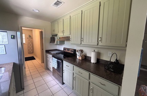 Foley House | Perfect location, clean and relaxing. Pet friendly.
