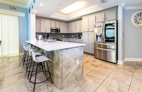 Orange Beach Condo | Phoenix Gulf Towers 805 4 Bedroom Condo by RedAwning