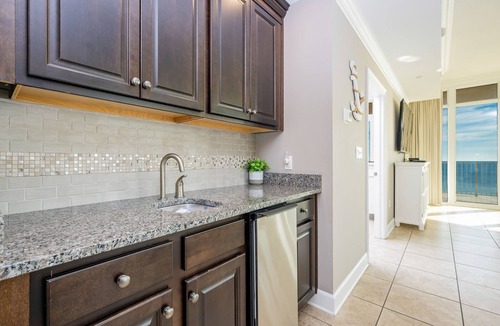 Orange Beach Condo | Phoenix Orange Beach 701 4 Bedroom Condo