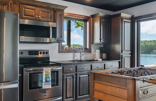 Arley House | Pops Place - Everything you need for a perfect vacation!