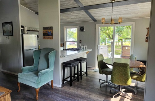 Gladwin Cottage | Pratt Lake Place: Summer at the Lake – Sun, Kayaks & Campfires!