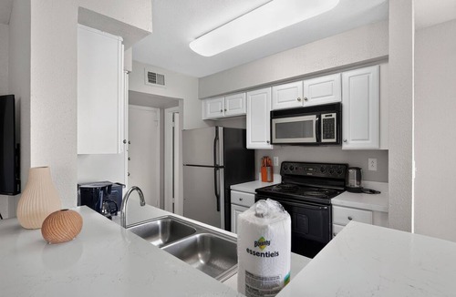 Antioch Apartment | Preakness: Comfort Meets Convenience