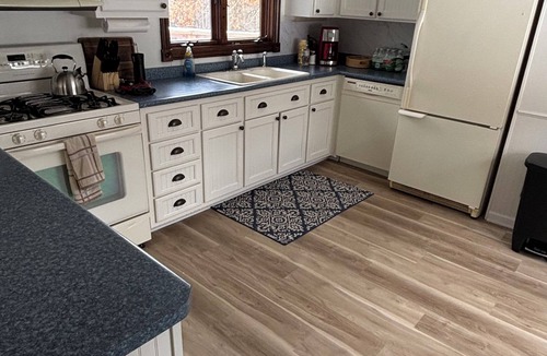 Lewiston House | Private 2 bedroom house in Lewiston with plenty of space to relax and unwind.