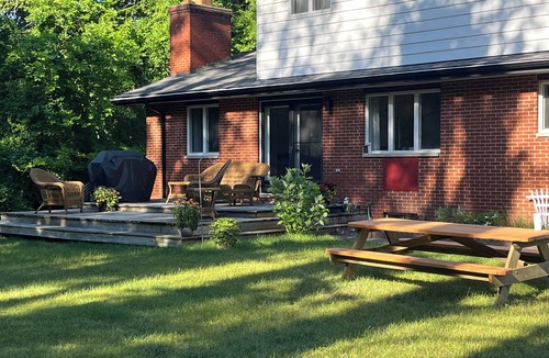 Bridgman House | Private 4 bedroom home in Bridgman offers a cozy retreat & best of town life.