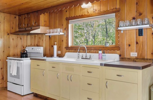 Cross Village Cabin | Private Acre Cabin Near Beach - Cross Village