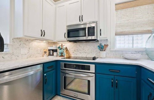 WaterSound Beach House | 🏖️ Private Beach Access | Fire Pit | Golf Cart | Bikes | Dog Park | Putting Park