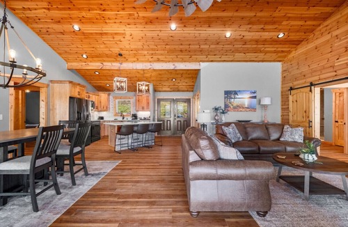 Cedar Bluff House | Private Island Retreat on Weiss Lake