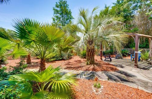Gautier House | Private Outdoor Oasis! Graveline Bayou Retreat